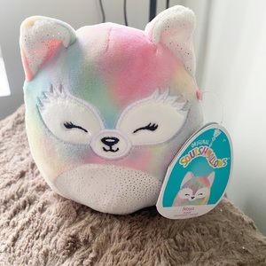 NWT Naya 5” squishmallow